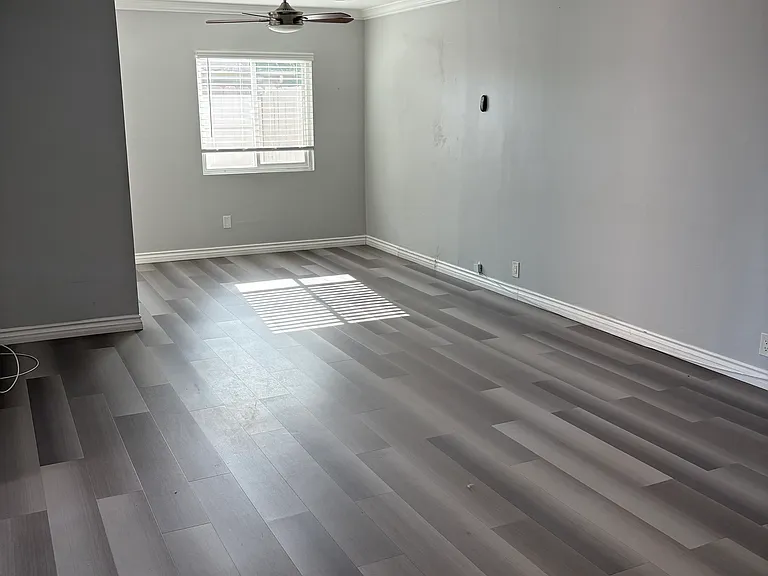 1494 Greenfield Dr — Photo 4