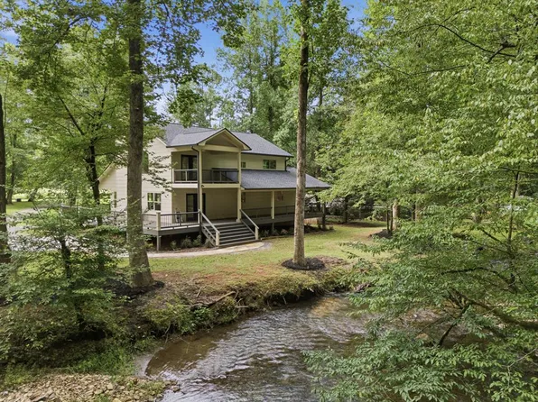 124 Mountain Meadows Dr, Hayesville, NC 28904