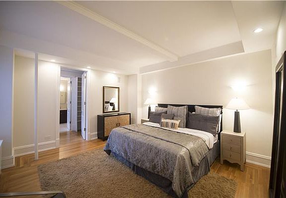 3rd image of 240 W 98th St APT 3B
