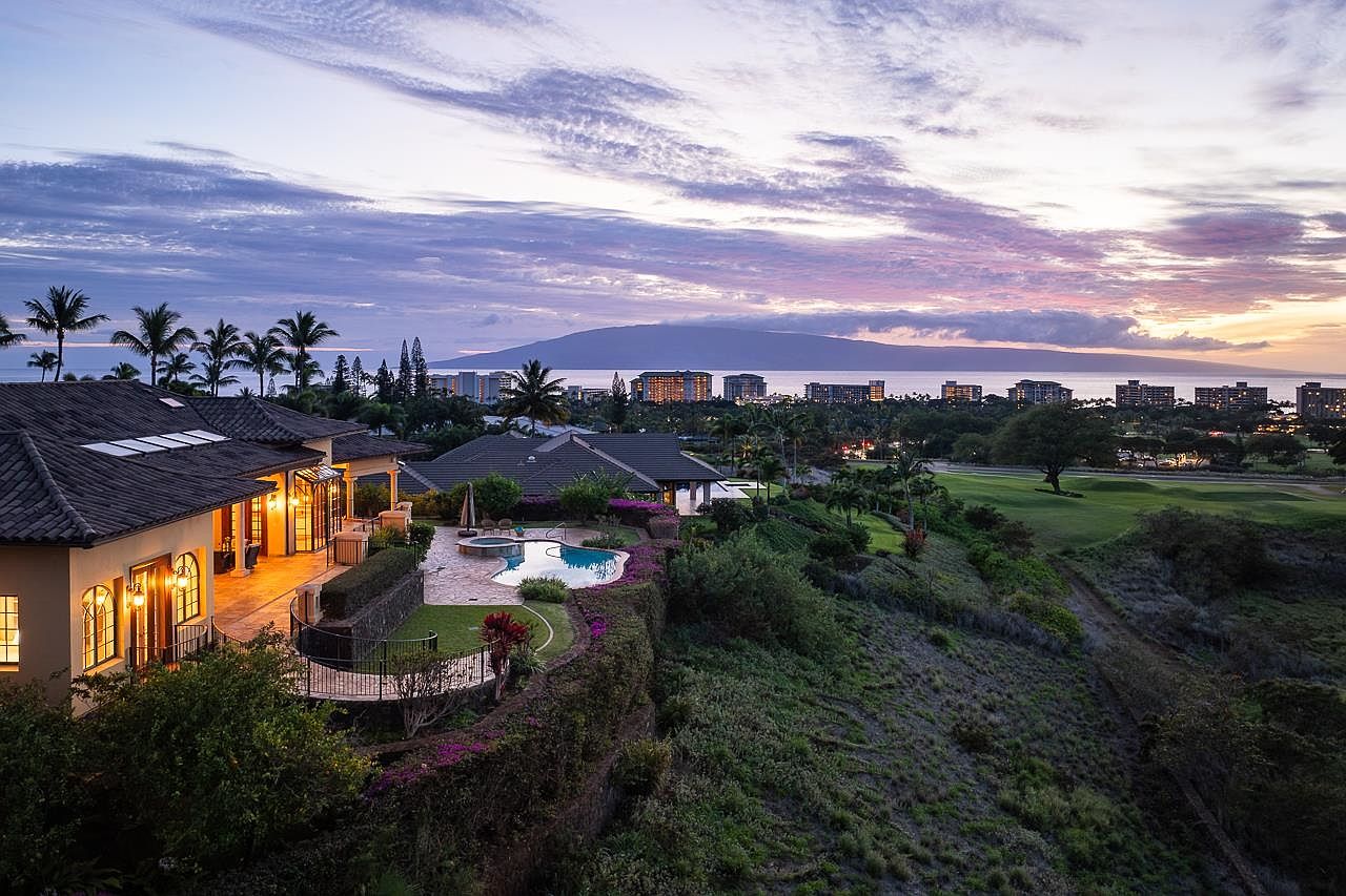 104 Anapuni Loop