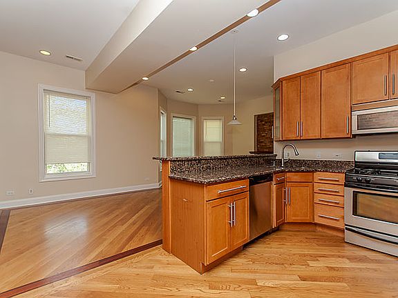 2nd image of 6147 S Greenwood Ave APT 2N