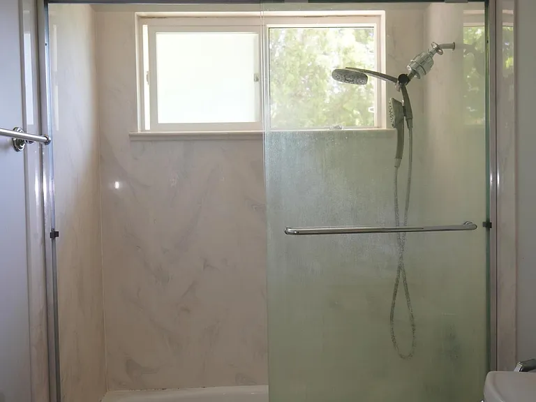 639 Sonoma Ave — Photo 10