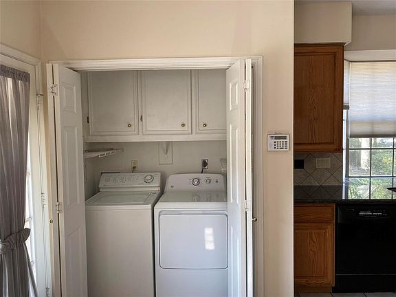 5th image of 14514 Hillside Hickory Ct