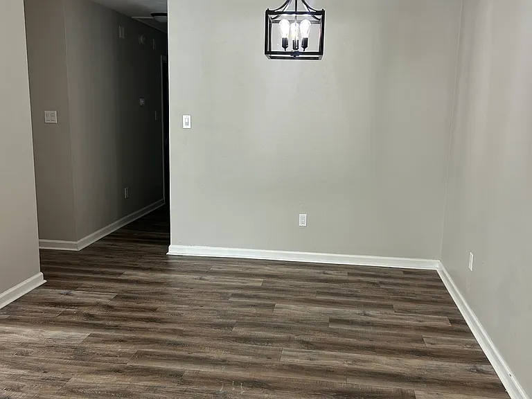476 Richview Park Cir W — Photo 2