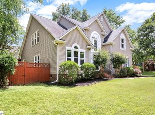 304 Fortuna Dr, Simpsonville, SC 29681