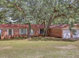 5640 W Shore Dr, Pensacola, FL 32526