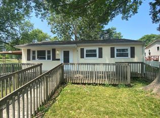 2112 N Clark St, Davenport, IA 52804