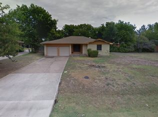 118 Martin Dr, Lancaster, TX 75146