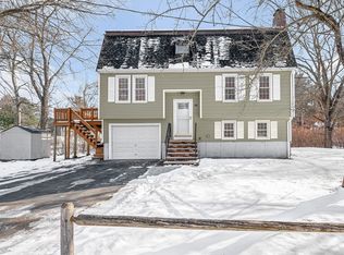 50 Glenwood Rd, Tewksbury, MA 01876