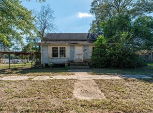 203 W 10th Ave, Lumberton, MS 39455