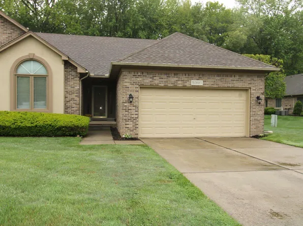 50887 Nature Dr, Chesterfield, MI 48047