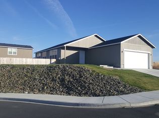 220 Truman Ave, Umatilla, OR
