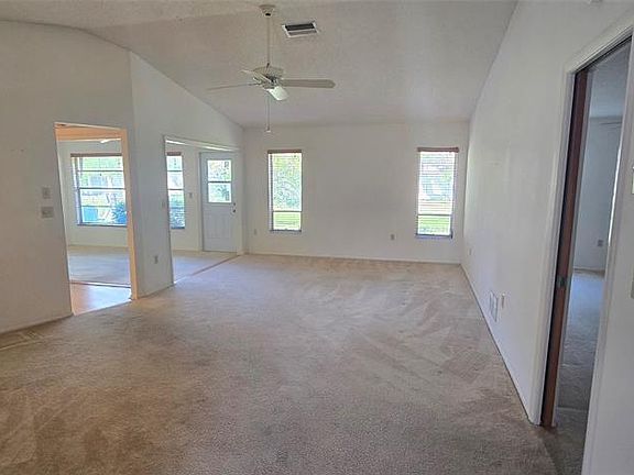 5th image of 665 FOXWOOD BOULEVARD