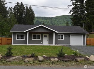 8452 Aspen Ct, Maple Falls, WA 98266