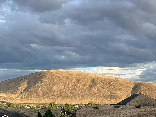 5903 Kilawea Dr, West Richland, WA 99353