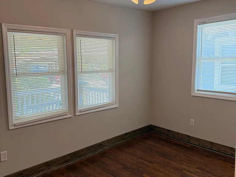 FRONT BEDROOM