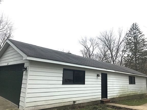 3rd image of 15751 W Woodbine Cir