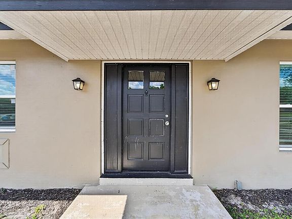 3rd image of 7156 LOCKWOOD STREET