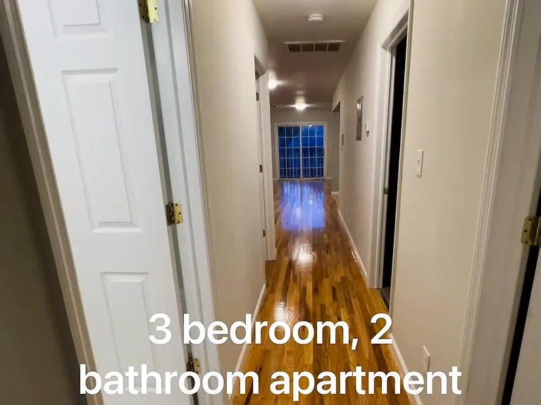 1029 Anna St #2 — Photo 6