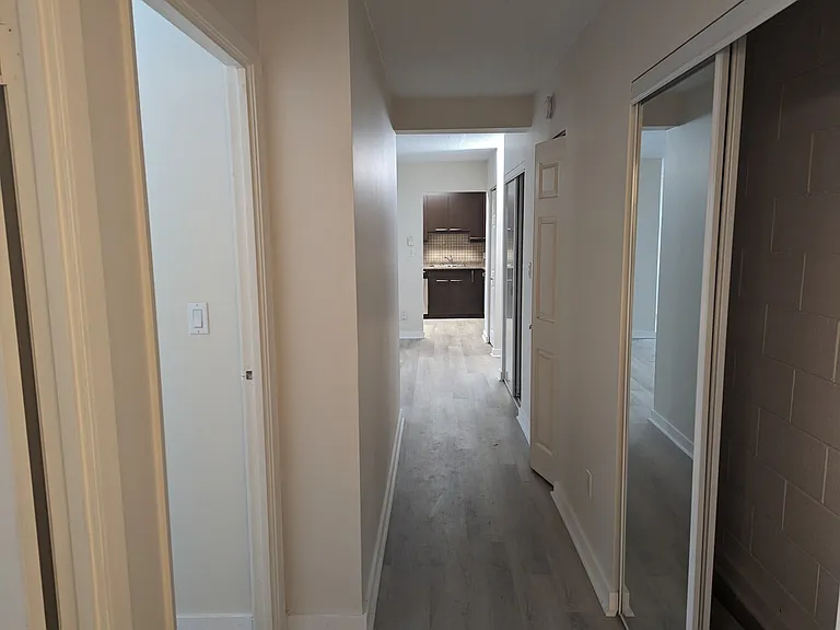 800 Corydon Ave — Photo 13
