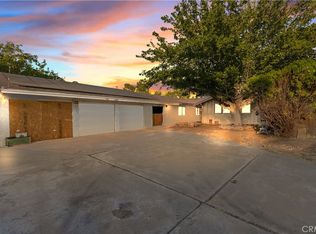16092 Lakewood Pl, Victorville, CA 92395