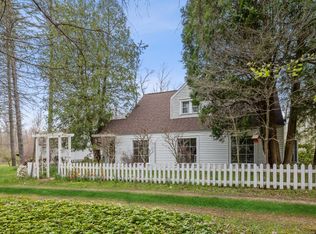 13012 Red Arrow Hwy, Sawyer, MI 49125