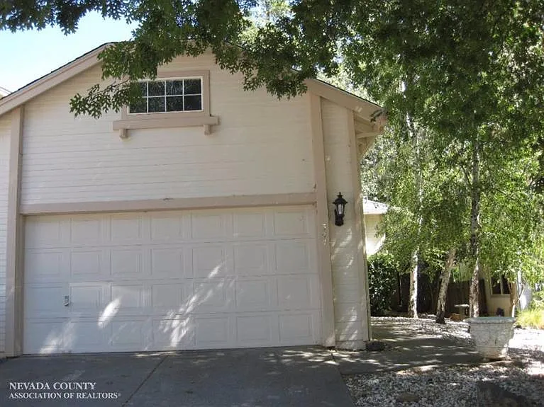 344 Horizon Cir photo 1