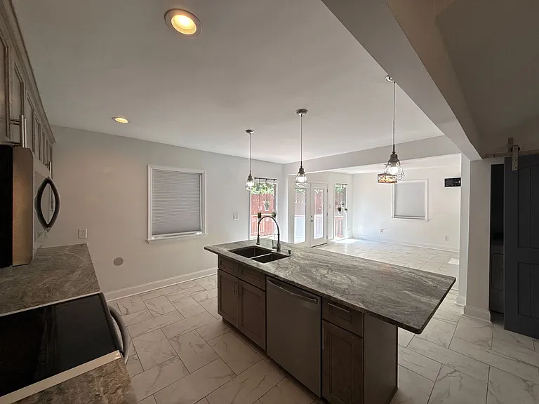 6814 Pence Rd — Photo 13
