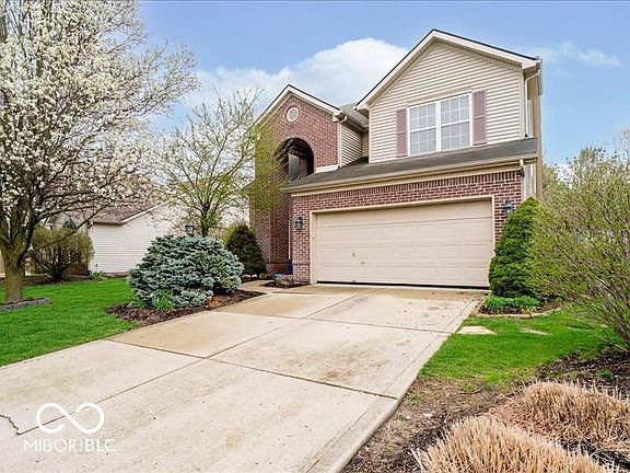 3rd image of 13921 Leatherwood Dr