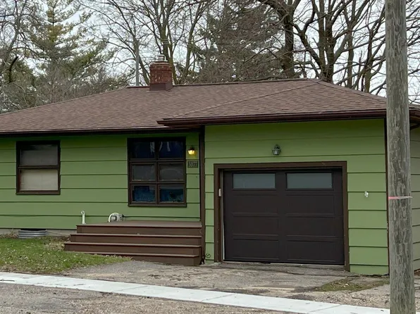 3877 N Mill Rd, Dryden, MI 48428