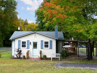 12400 Beach Rd, Chesterfield, VA, 23838