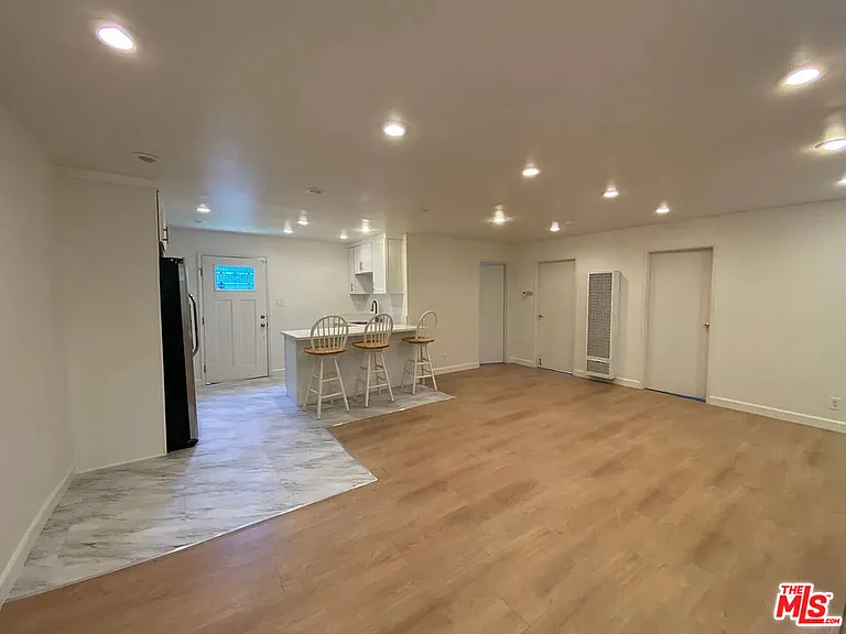 837 Sunset Ave — Photo 9