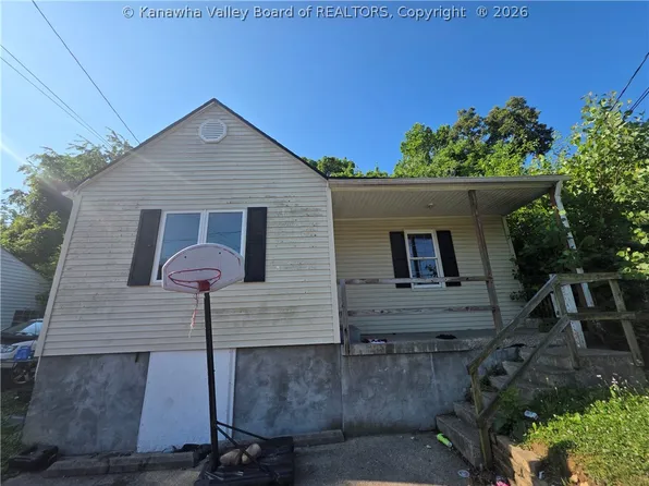 325 Olive St, Huntington, WV 25705