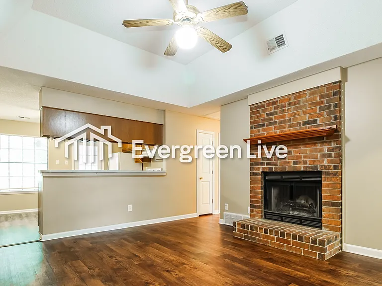 2800 Maryland Cir W — Photo 5