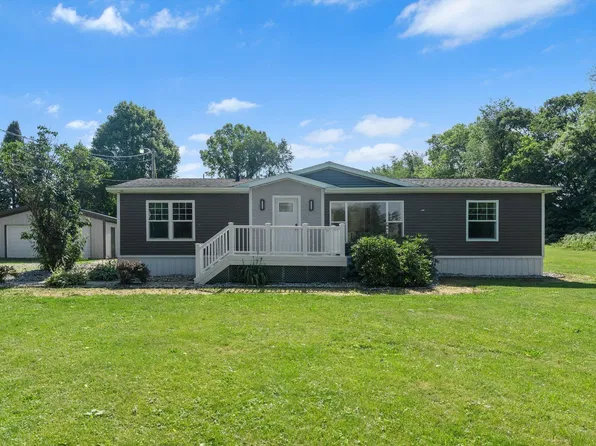59009 Penn Rd, Cassopolis, MI 49031
