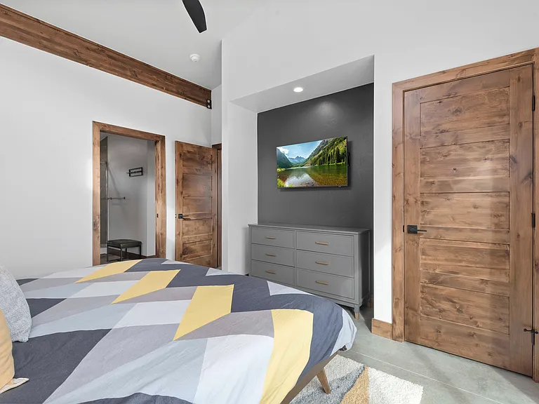 945 Nob Hill Rd #14 — Photo 11