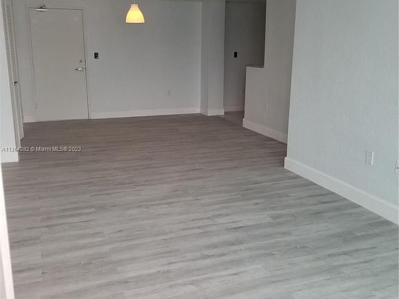 4th image of 7501 E Treasure Dr APT 9A