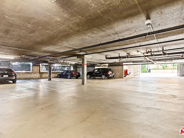 6209 Pacific Ave #201 — Photo 42