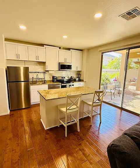 139 E Benrich Dr — Photo 7