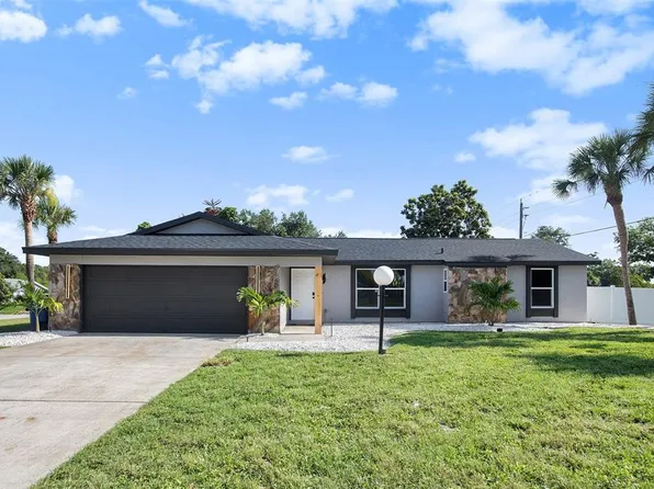 3181 Lockwood Meadows Blvd, Sarasota, FL 34234