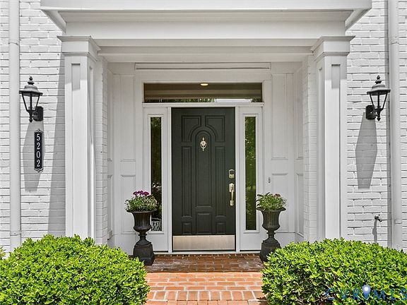 2nd image of 5202 Wythe Ave