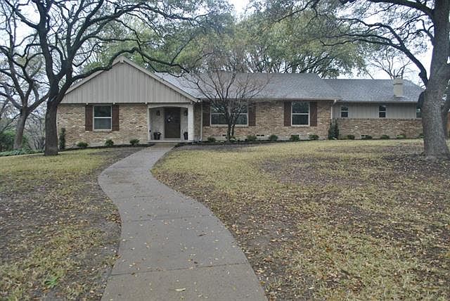 1st image of 14067 Brookridge Dr