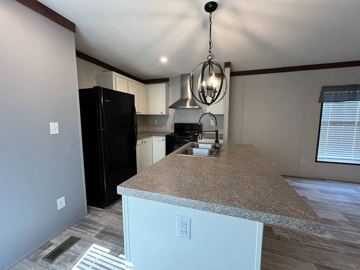 Building Photo - 3150 Plateau Dr #814