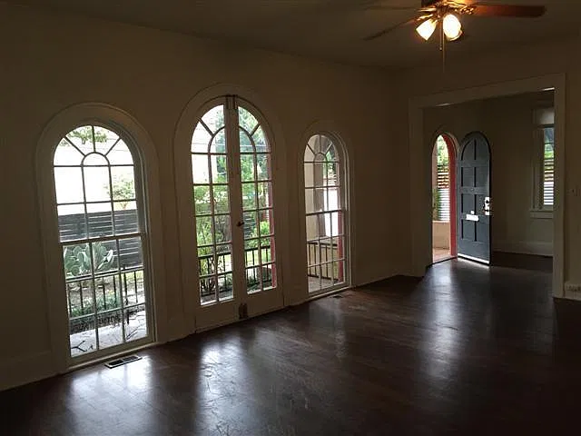 4 bed, 2.0 bath, 1708 sqft, $3,700 — Photo 3