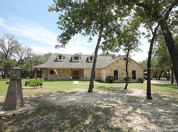 2nd image of 529 Rose Branch Dr