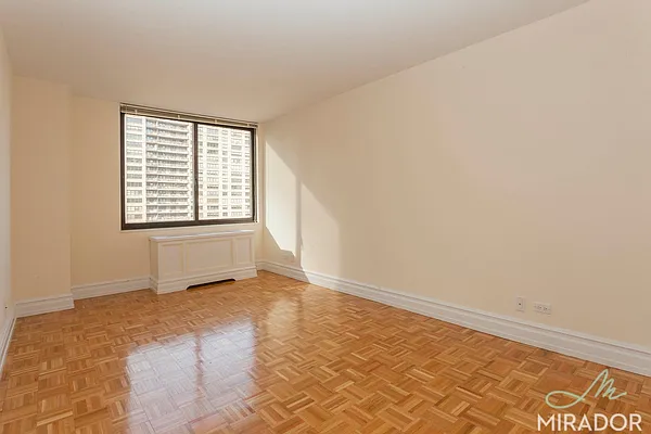 Rented by Mirador Real Estate | media 14