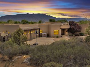 23 Paseo C De Baca, Corrales, NM 87048