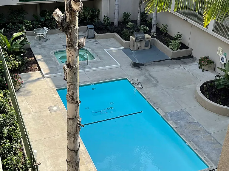 555 Maine Ave #310 — Photo 18