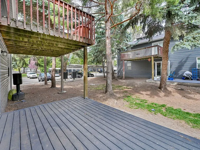 Shady Lane Apartments — Photo 35