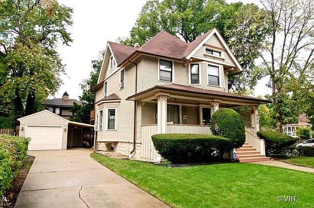 1st image of 841 W Chicago Ave
